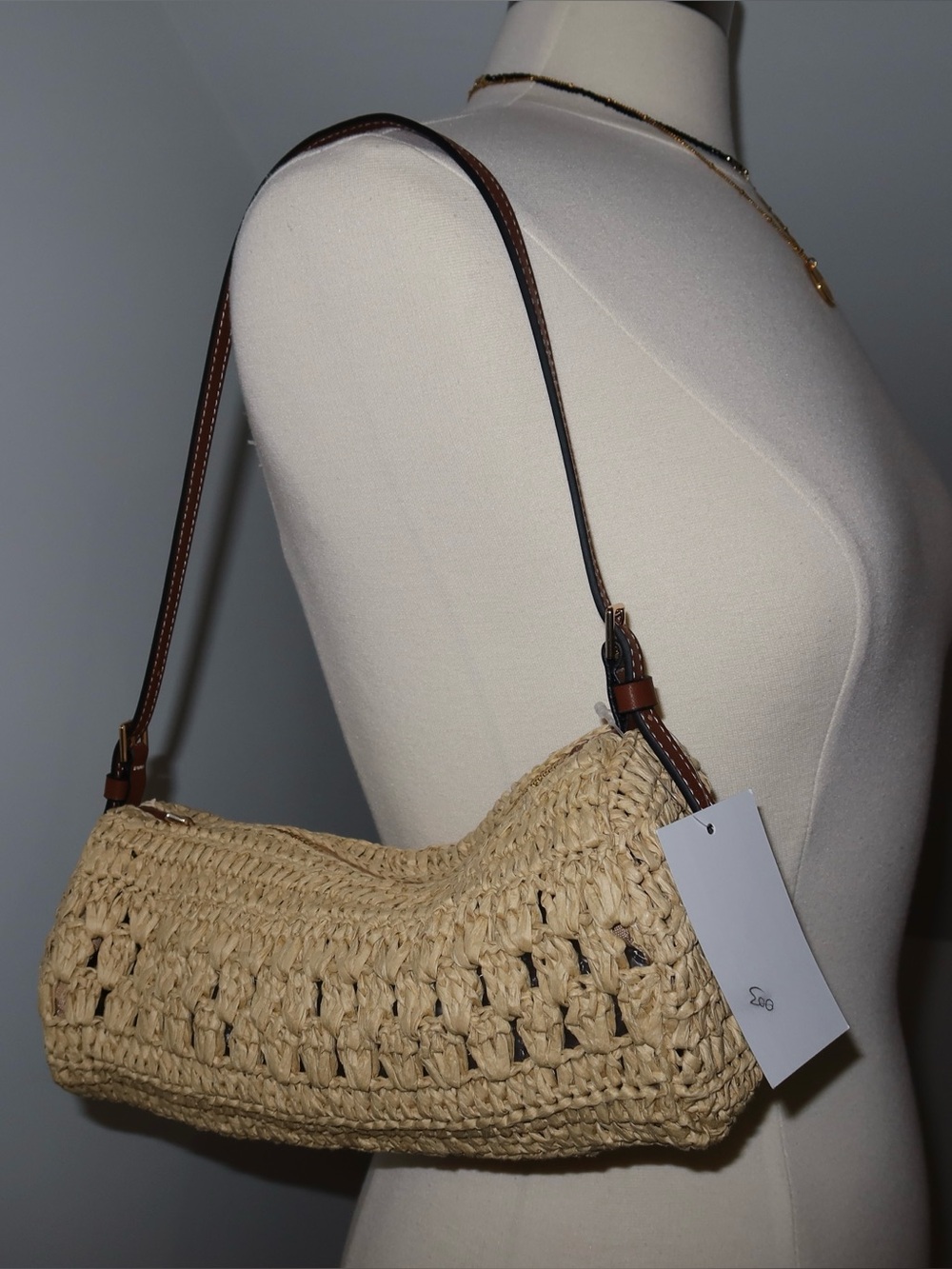H&M Raffia Barrel Shoulder Purse - Picture 4 of 4